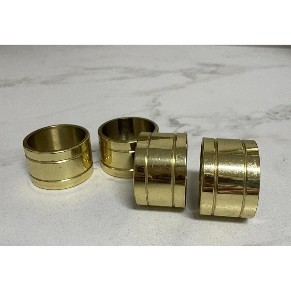 Set‎ of 4 Vintage Mid Century Shiny Brass Heavy Napkin Rings